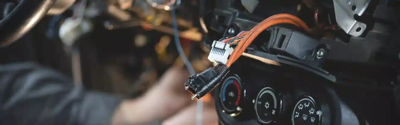 تعمیر دزدگیر ماشین