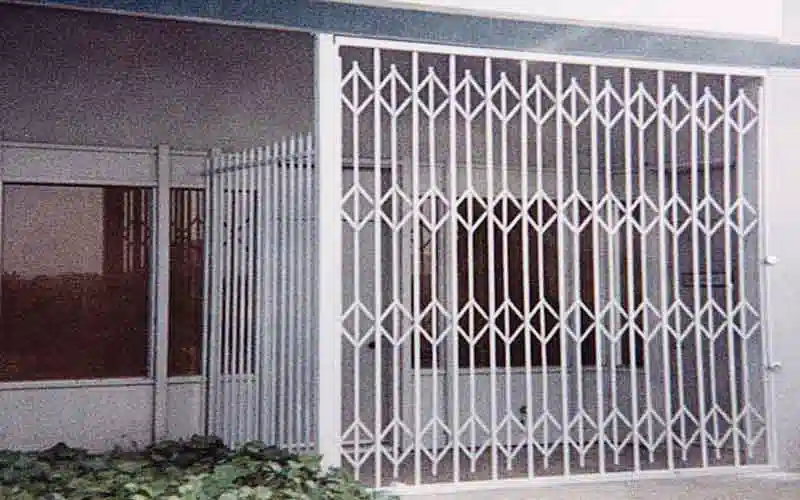 درب آکاردئونی