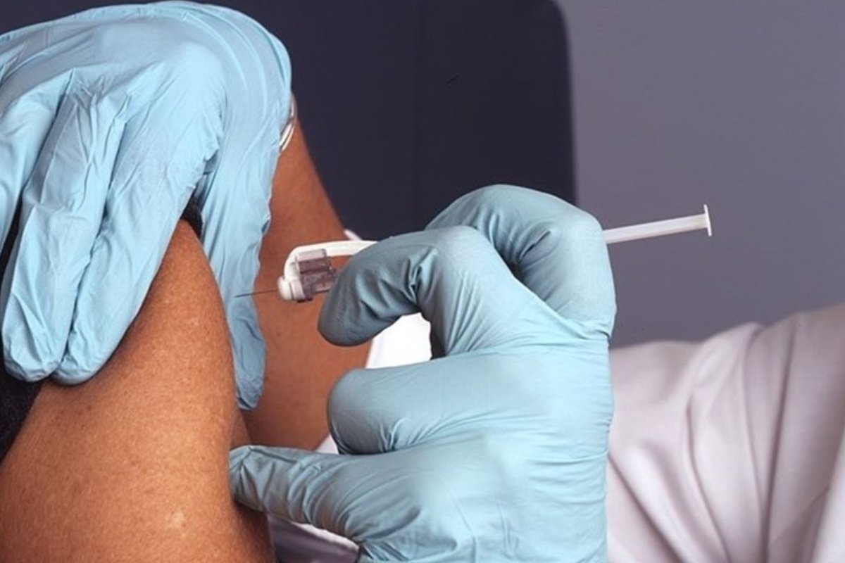 روش ثبت نام در سامانه سلامت ایران برای دریافت واکسن کرونا