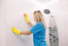 زوش‌های پاک‌ کردن کپک از روی دیوار حمام و دستشویی