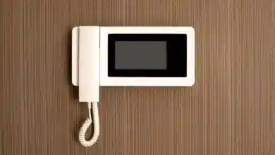 علت چشمک زدن چراغ آیفون تصویری