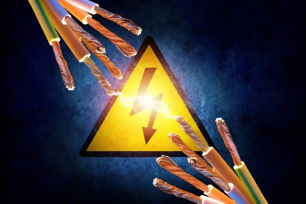 اگر جای فاز و نول عوض شود چه میشود