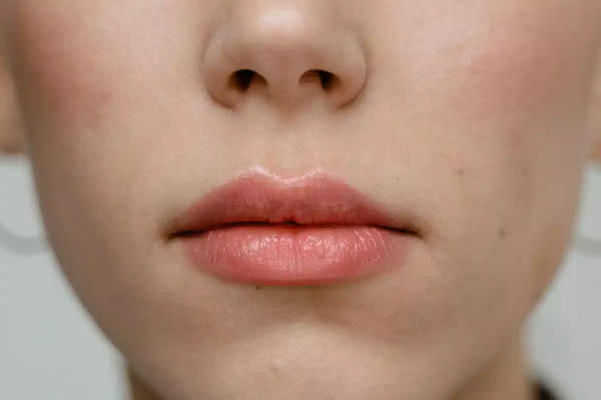 شیدینگ لب طبیعی