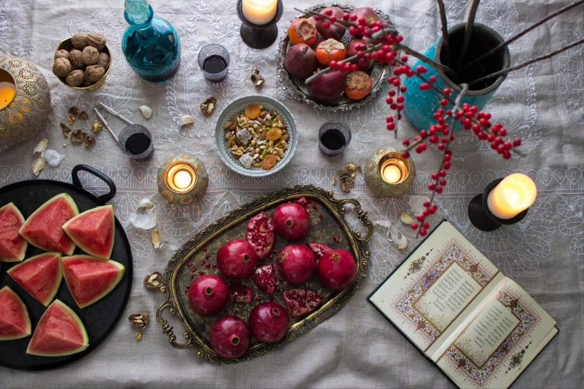ایدههای چیدمان و تزیین خانه برای دکوراسیون شب یلدا