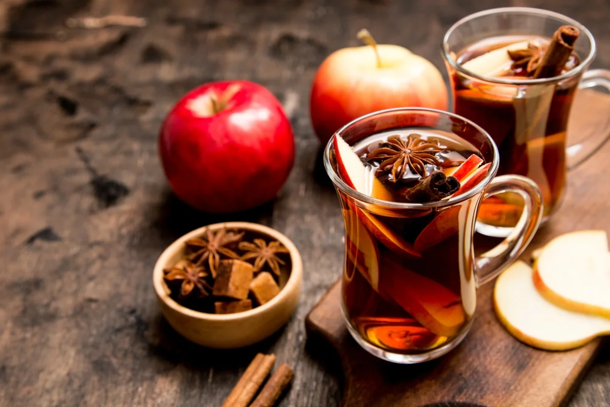 دمنوش سیب و دارچین برای سرماخوردگی