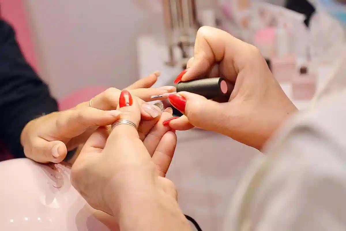 ژلیش ناخن