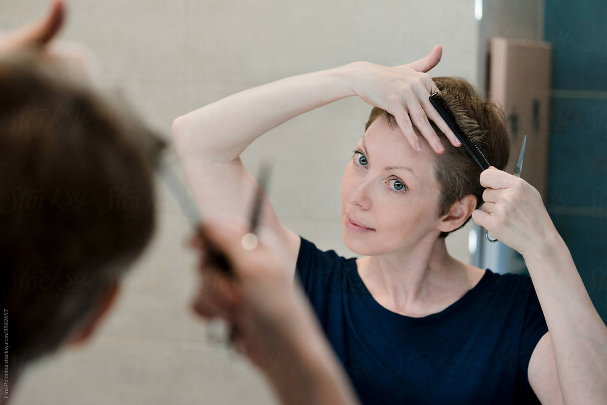 روش‌ها و ترفندهای کوتاه کردن مو در خانه